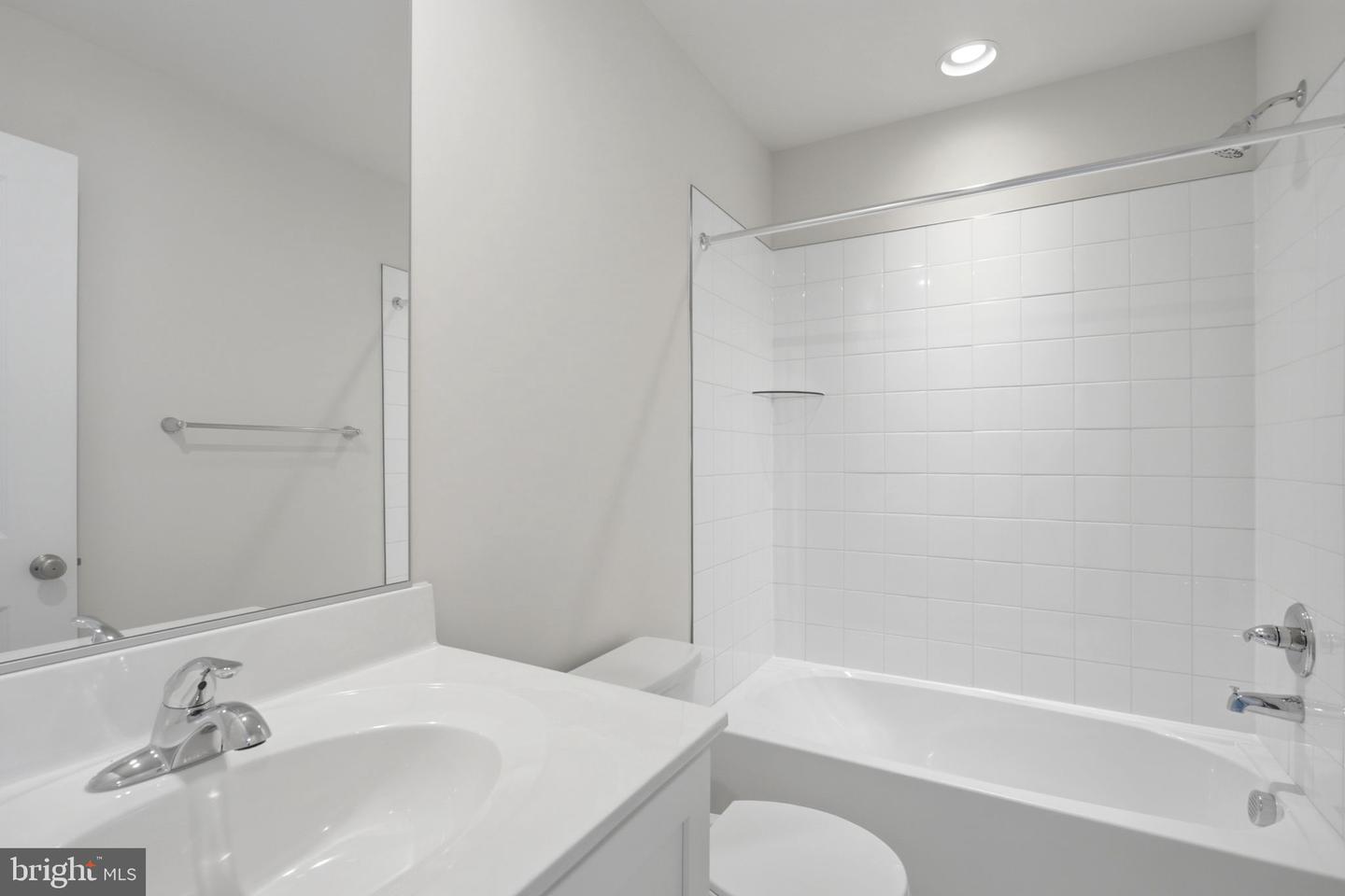 237 Monteith Dr Property Photo 24