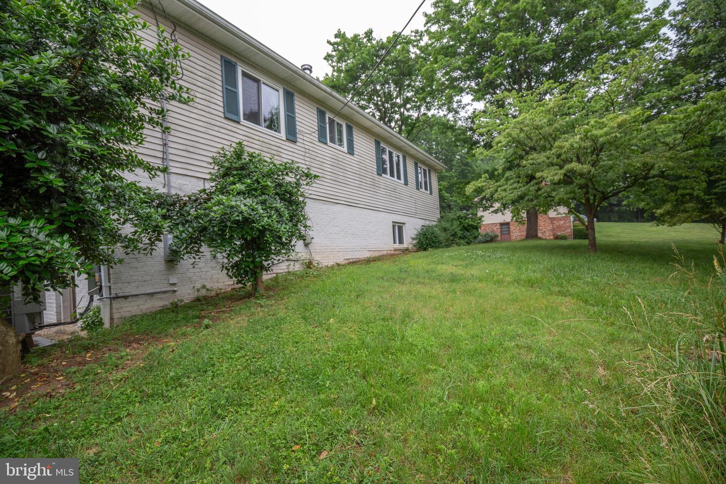 1517 Caroline St Property Photo 11