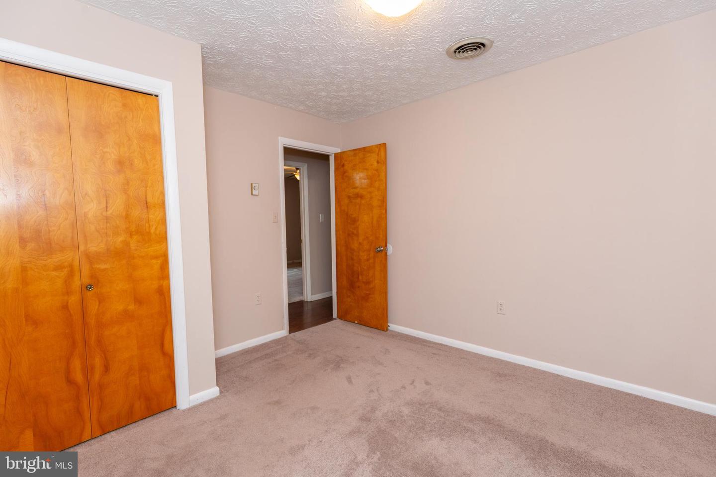1517 Caroline St Property Photo 18