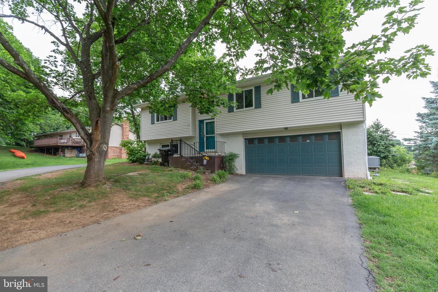 1517 Caroline St Property Photo 27