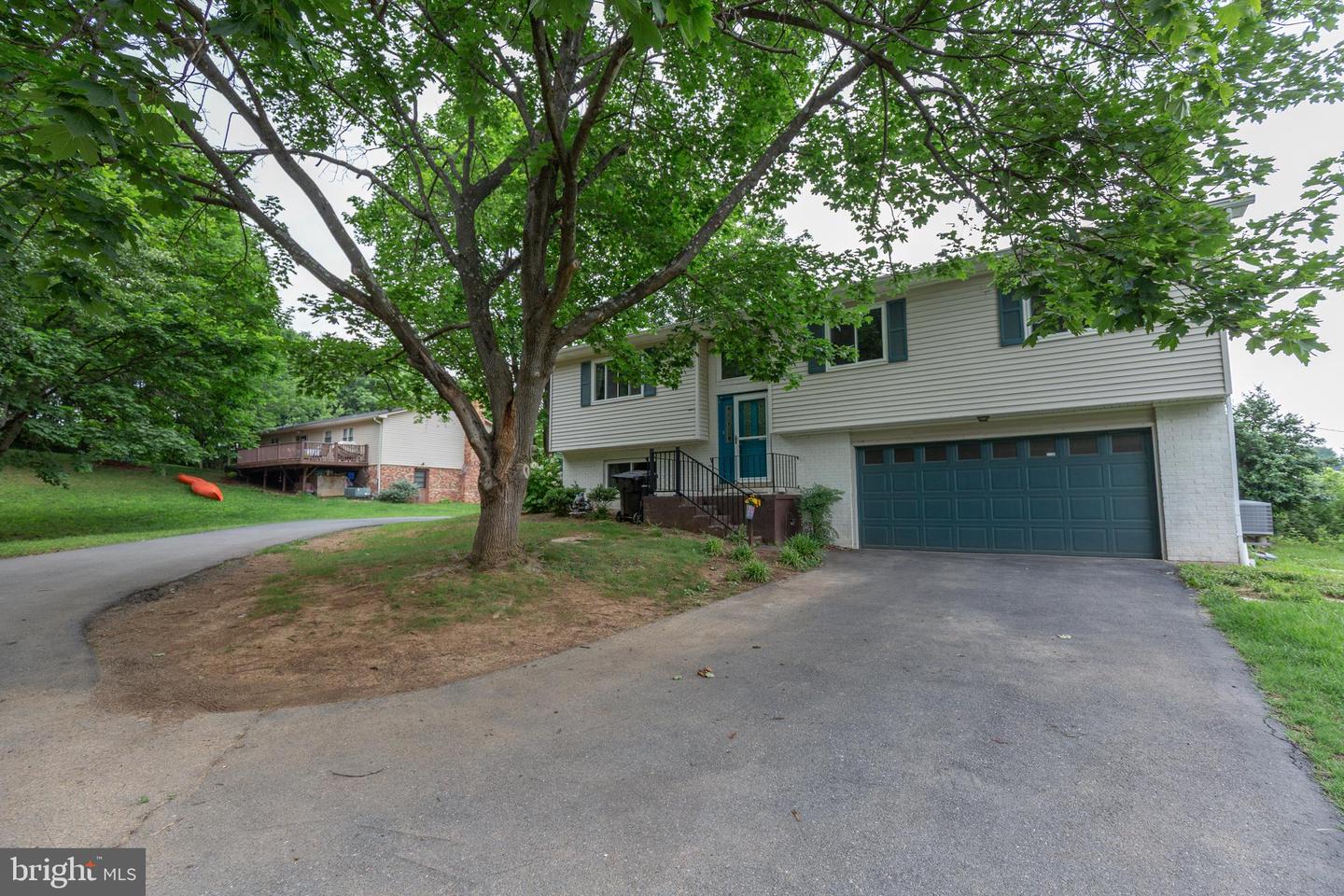 1517 Caroline St Property Photo 28