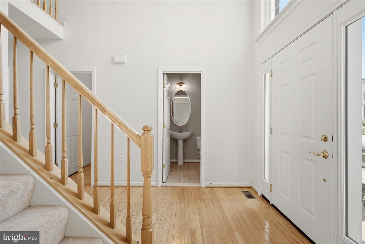 938 Wayne Dr Property Photo 8