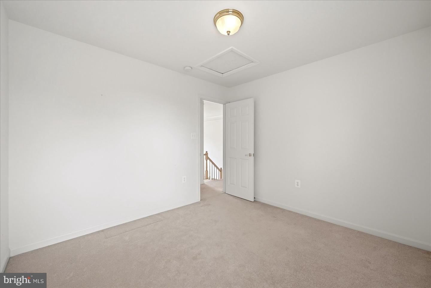 938 Wayne Dr Property Photo 43