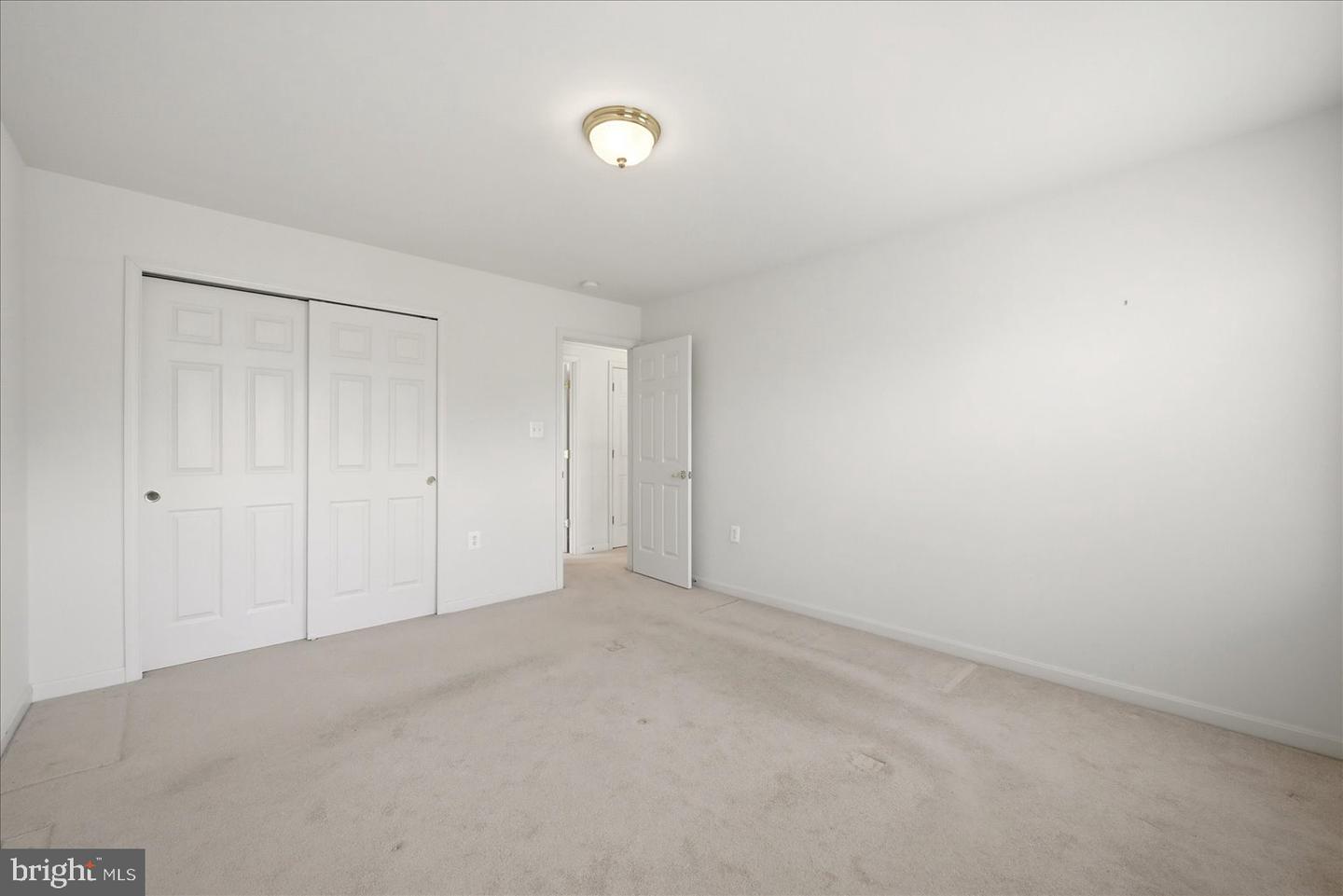 938 Wayne Dr Property Photo 48