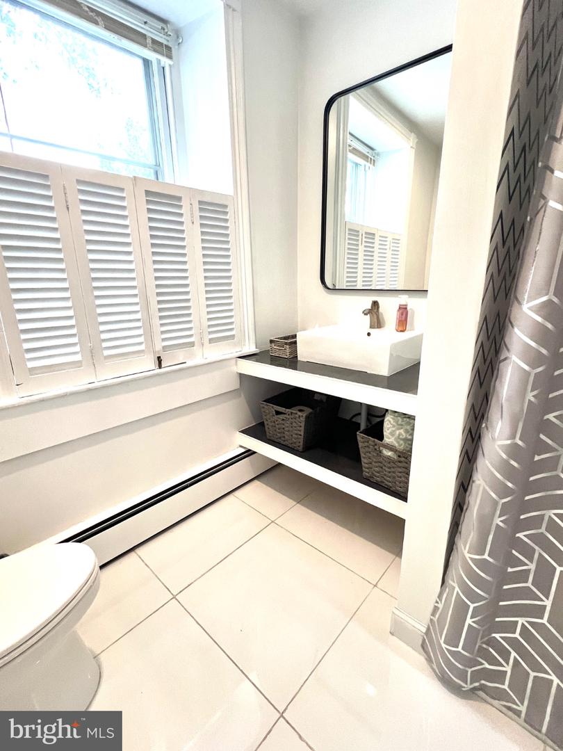 41 S Cameron St #b Property Photo 13