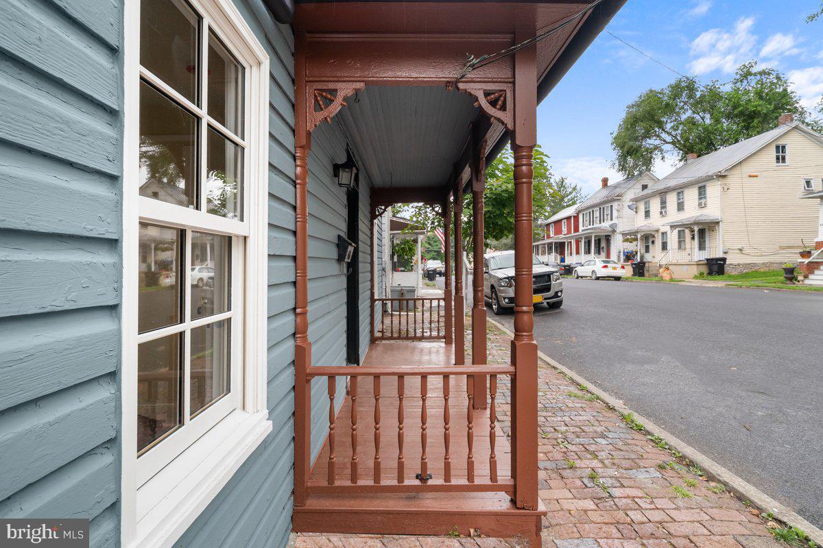 21 E Germain St Property Photo 6