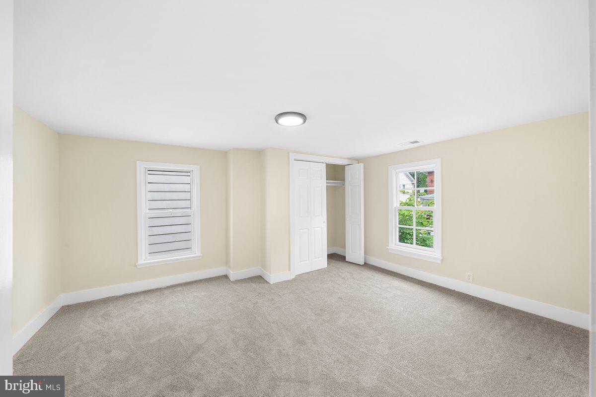 21 E Germain St Property Photo 16
