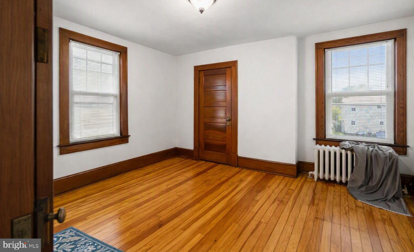 322 E Piccadilly Property Photo 19
