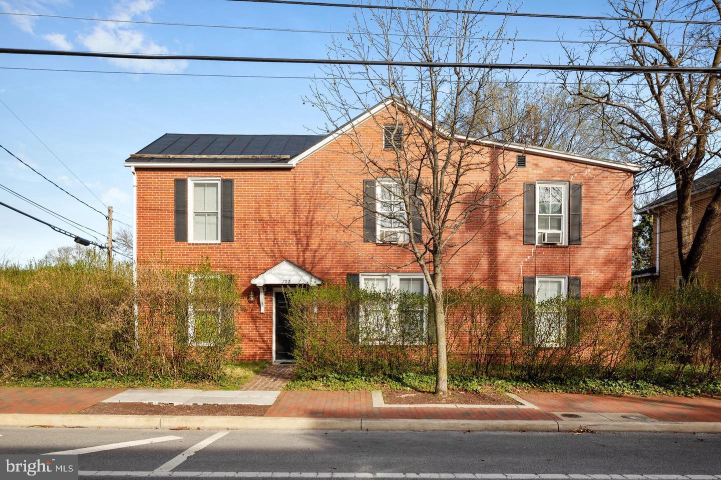 702 S BRADDOCK ST #3 Property Photo 1