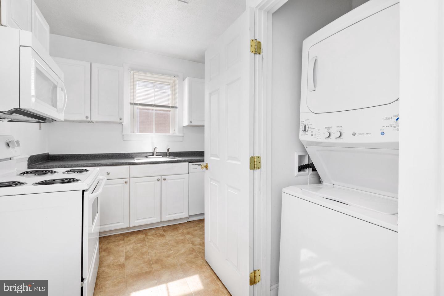 702 S Braddock St #3 Property Photo 8