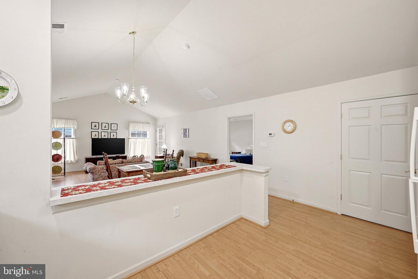 1847 Melvor Ln Property Photo 14