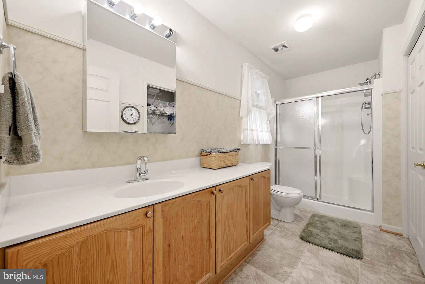 1847 Melvor Ln Property Photo 27