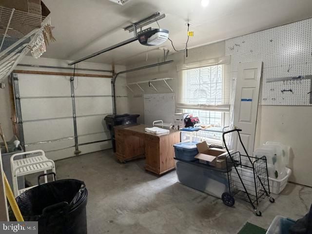 1847 Melvor Ln Property Photo 33
