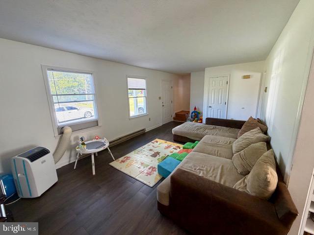 2817 Papermill Rd Property Photo 5