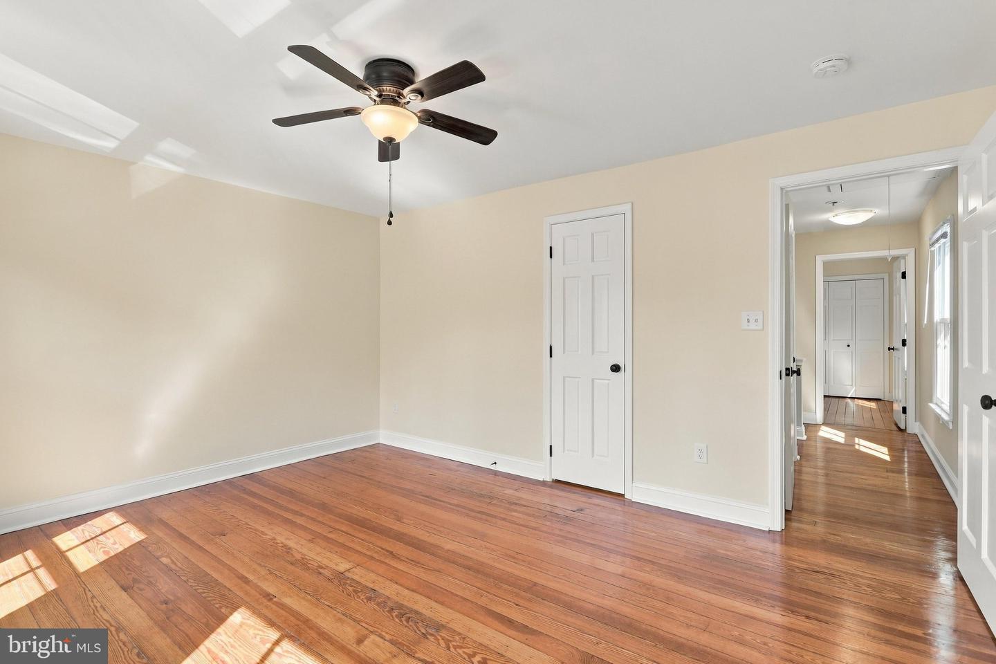 116 E Cork St Property Photo 19