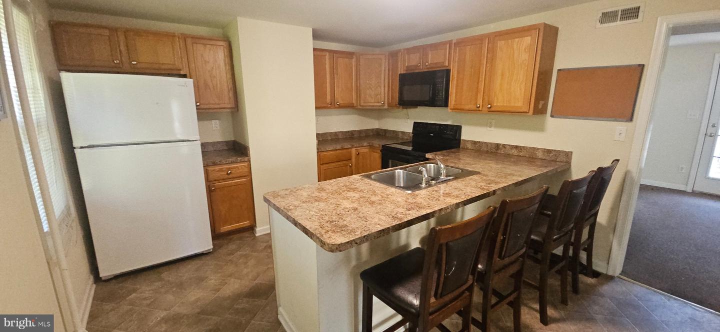 553 1/2 #2 N Loudoun St Property Photo 4