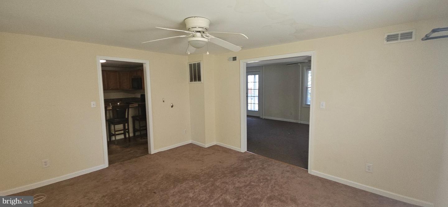553 1/2 #2 N Loudoun St Property Photo 6