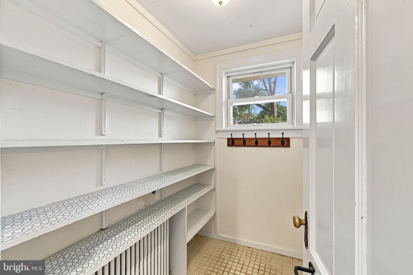 220 Amherst St Property Photo 28