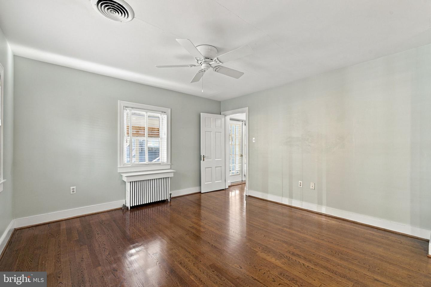 220 Amherst St Property Photo 35