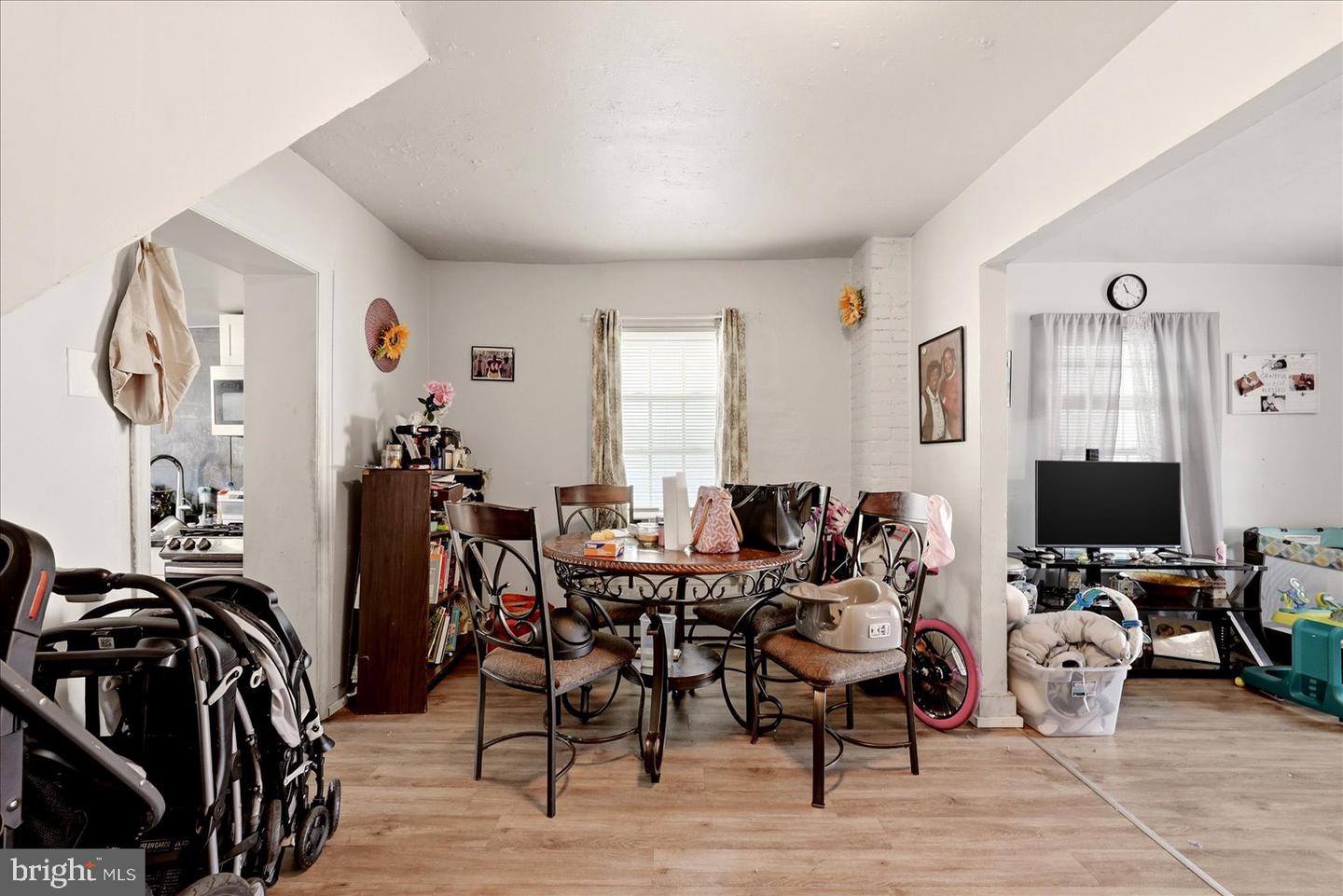 9 & 11 E Pall Mall St Property Photo 26