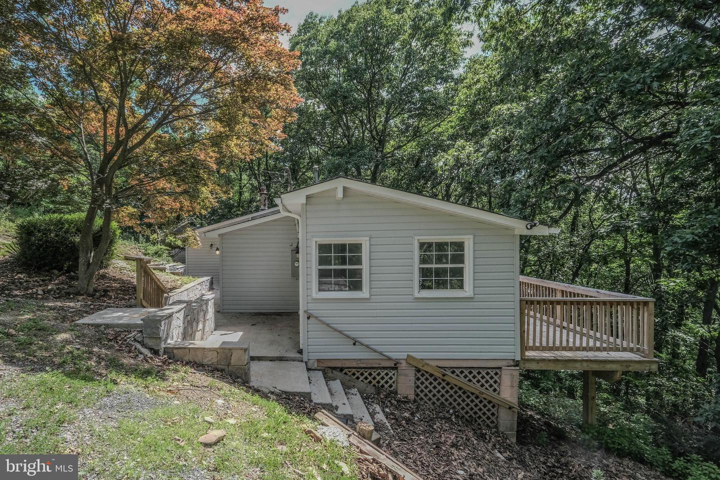 1798 Khyber Pass Road Property Photo 8