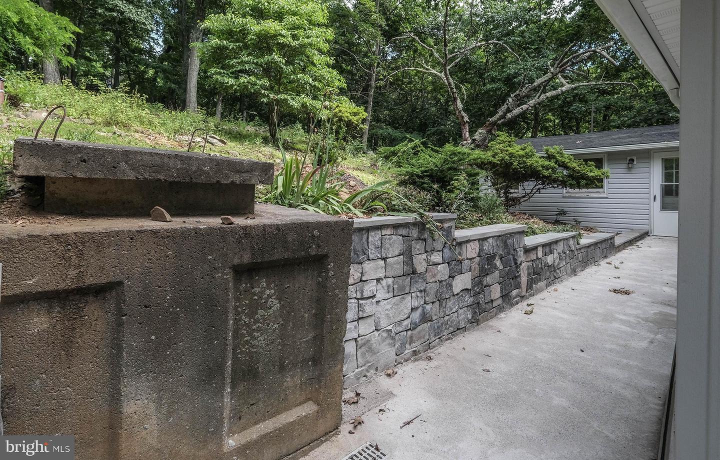 1798 Khyber Pass Road Property Photo 19