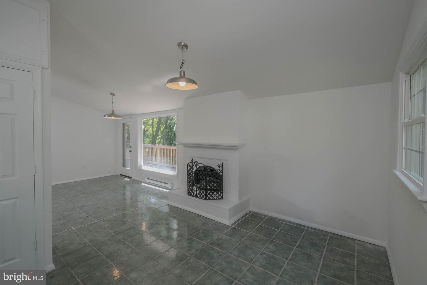 1798 Khyber Pass Road Property Photo 21