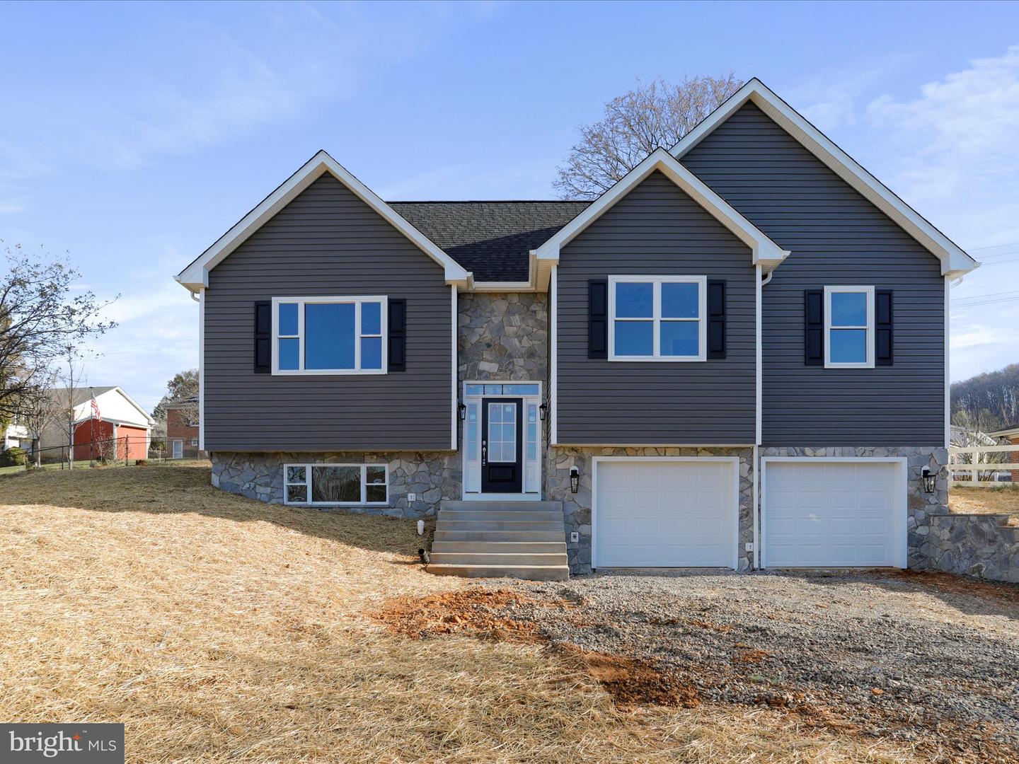 4 Beau Ln Property Photo