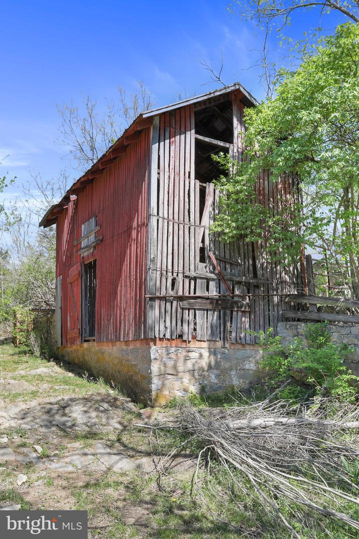 Winchester Rd Property Photo 26