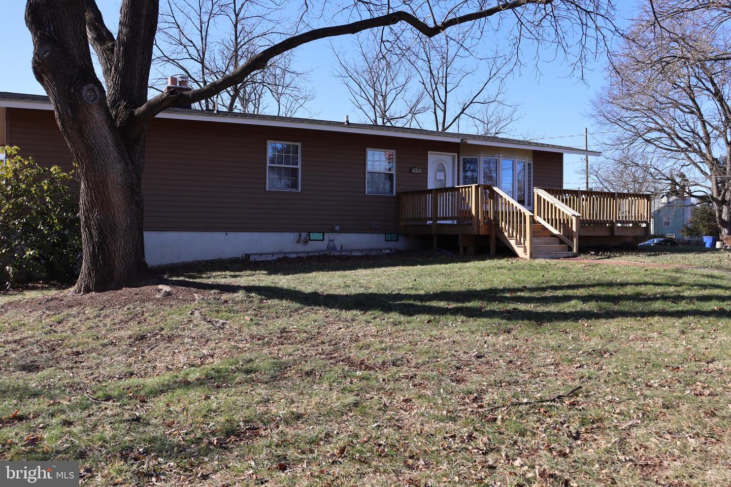 1718 George Banks Blvd Property Photo