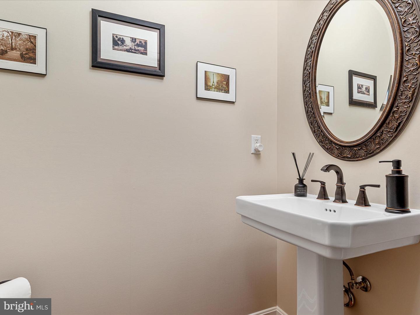 92 Oak Hill Ct Property Photo 12