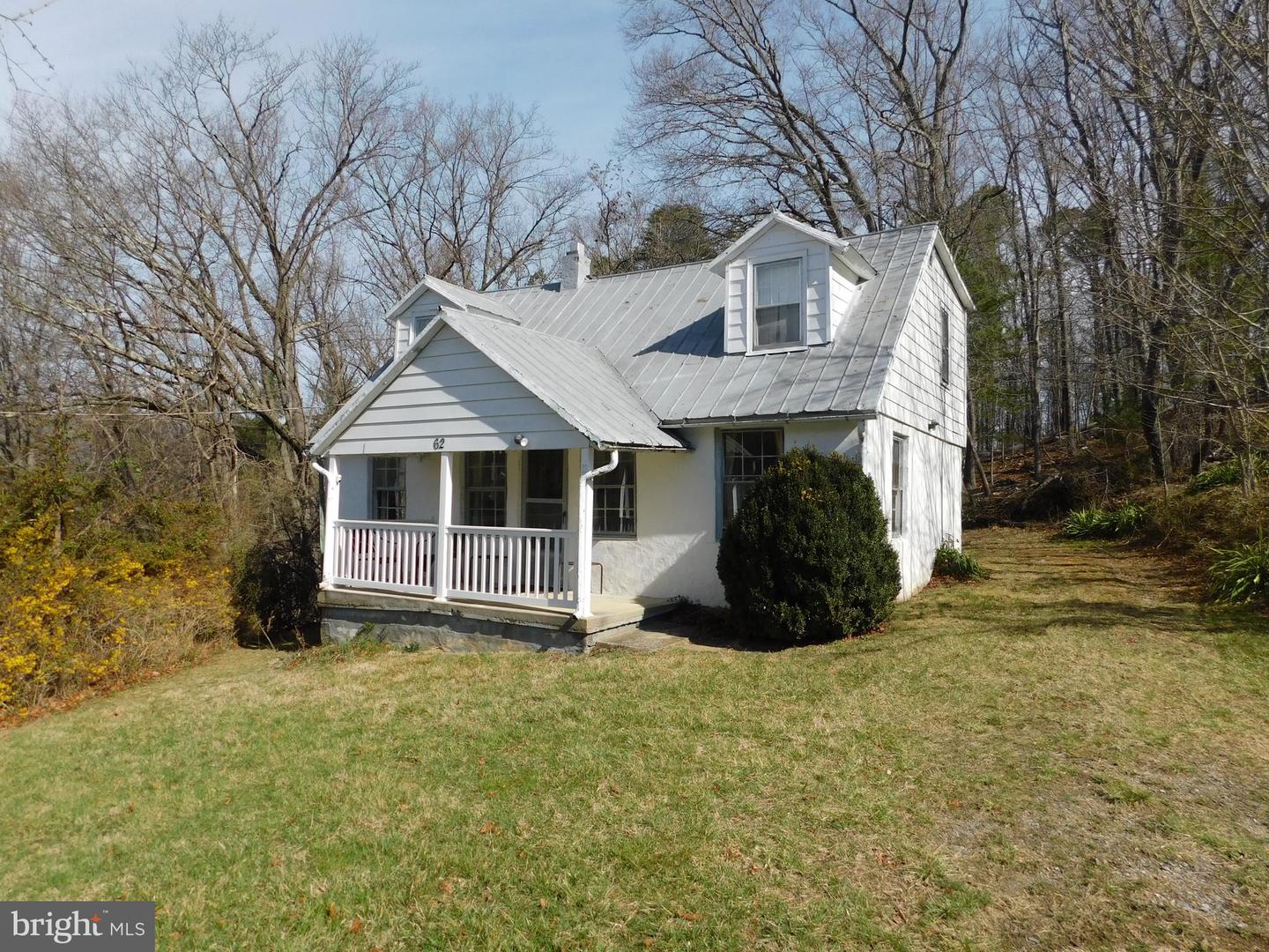 62 Boyd Rd Property Photo