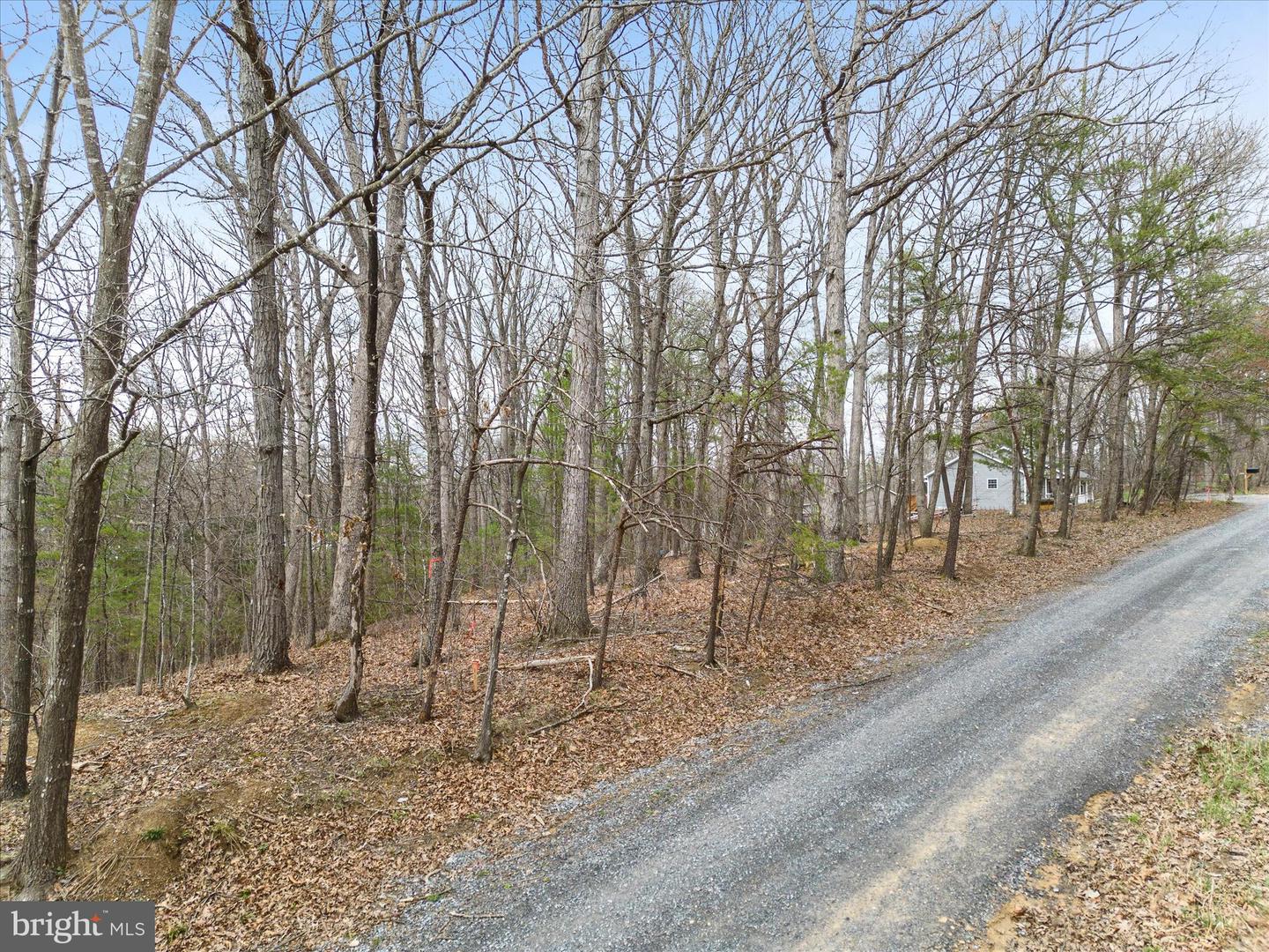 Lakeside Dr Property Photo 6