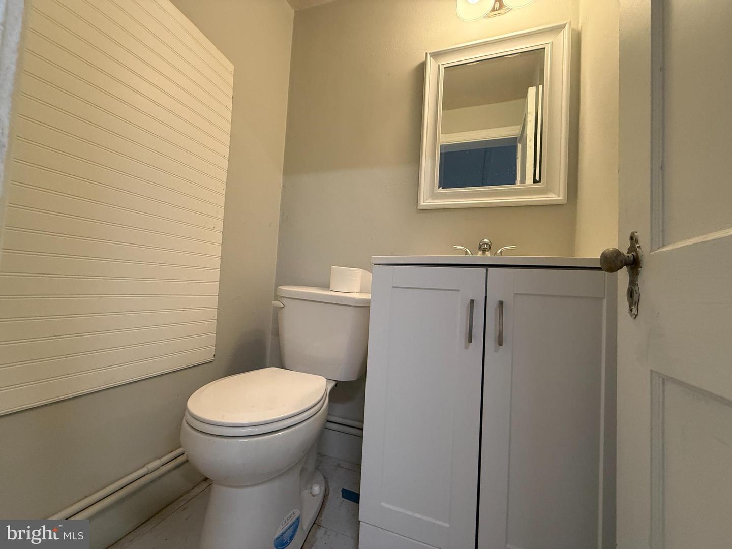 113 E Main St Property Photo 6