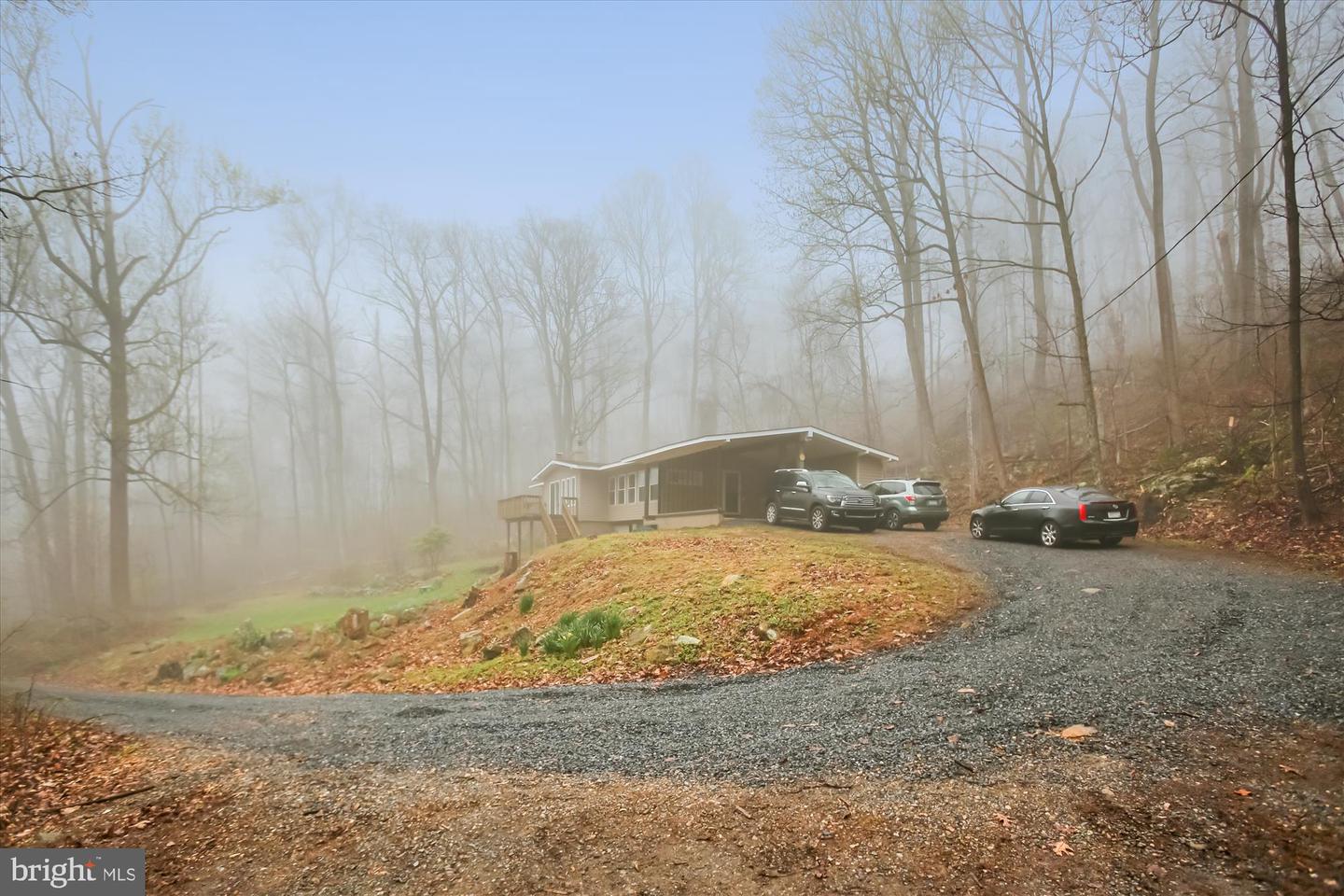 3543 Blue Mountain Rd Property Photo 3