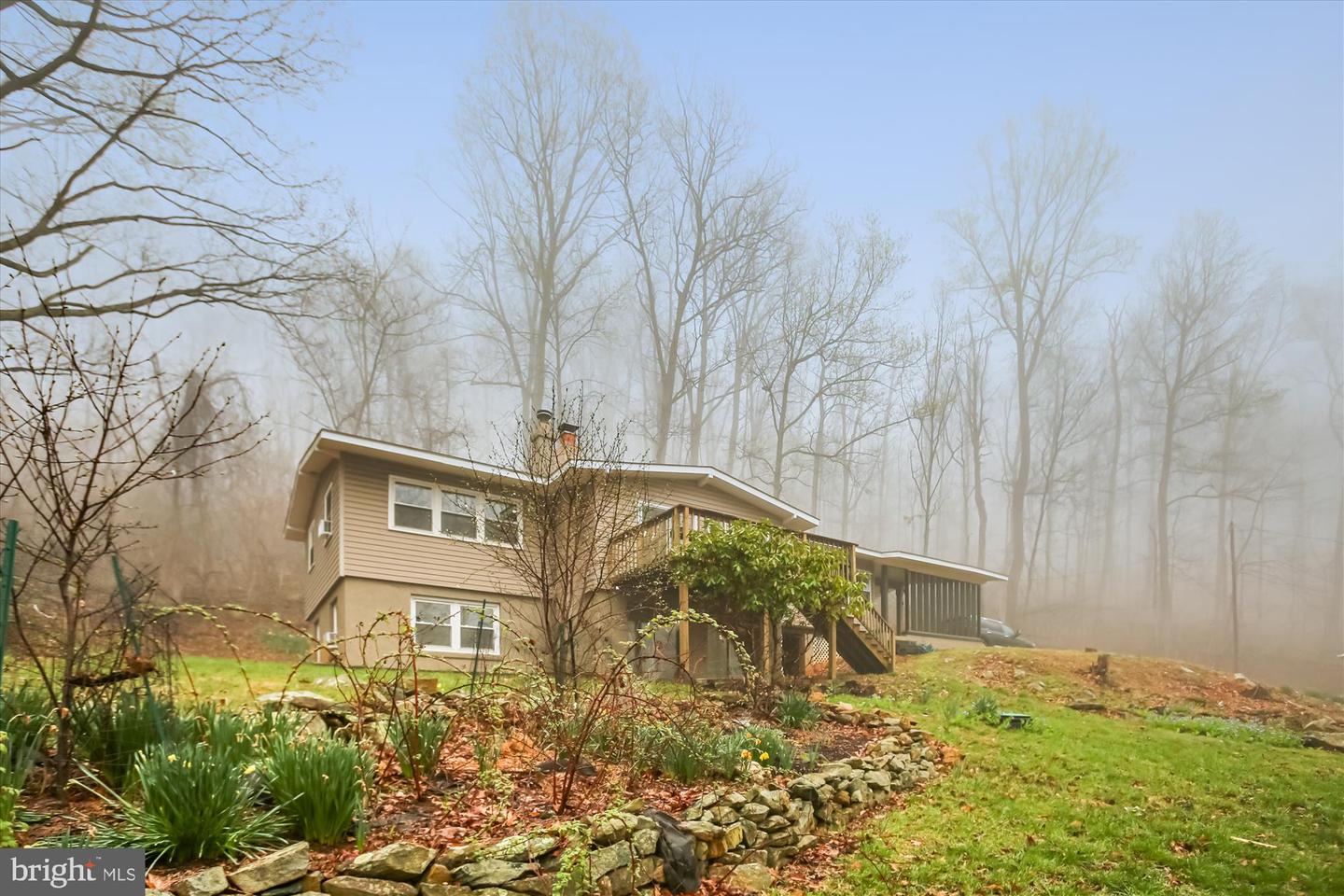 3543 Blue Mountain Rd Property Photo 4