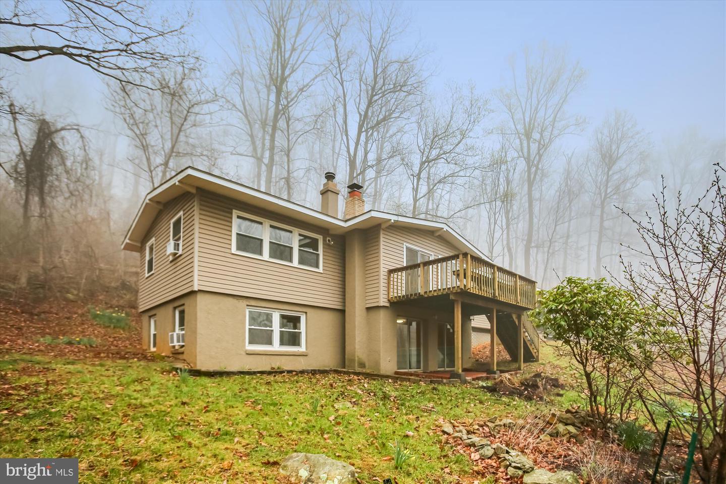 3543 Blue Mountain Rd Property Photo 6