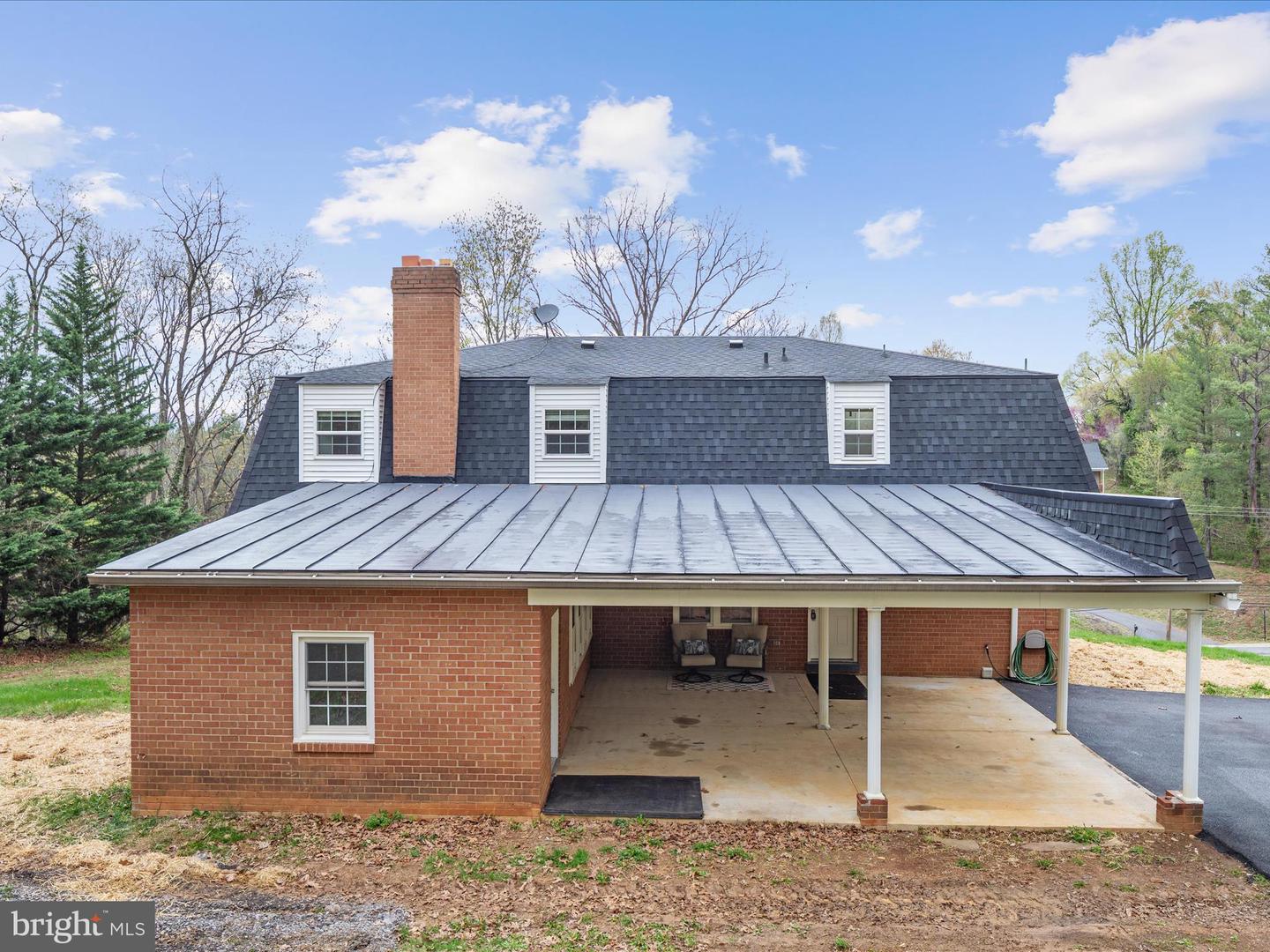 420 Luray Ave Property Photo 49