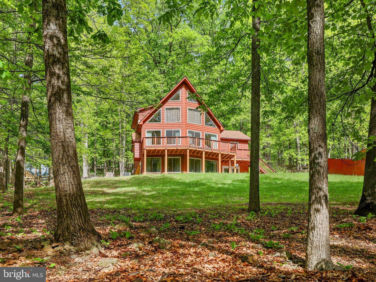 1131 Massanutten Mountain Dr Property Photo