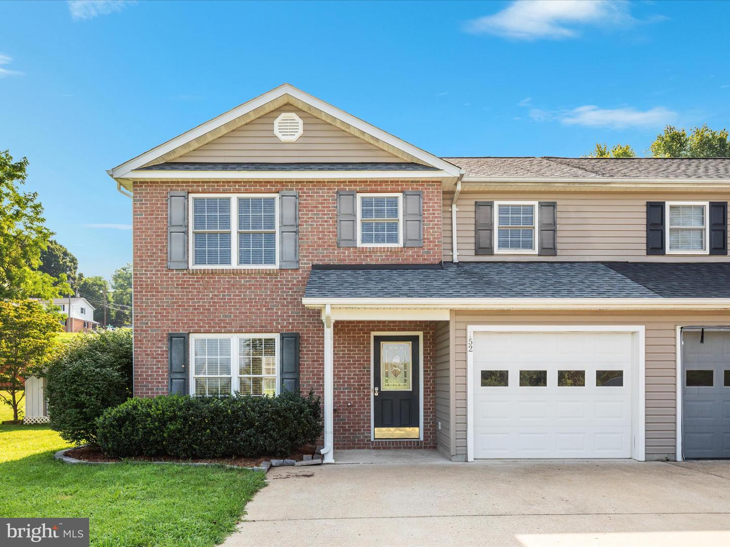 152 KERFOOT AVE