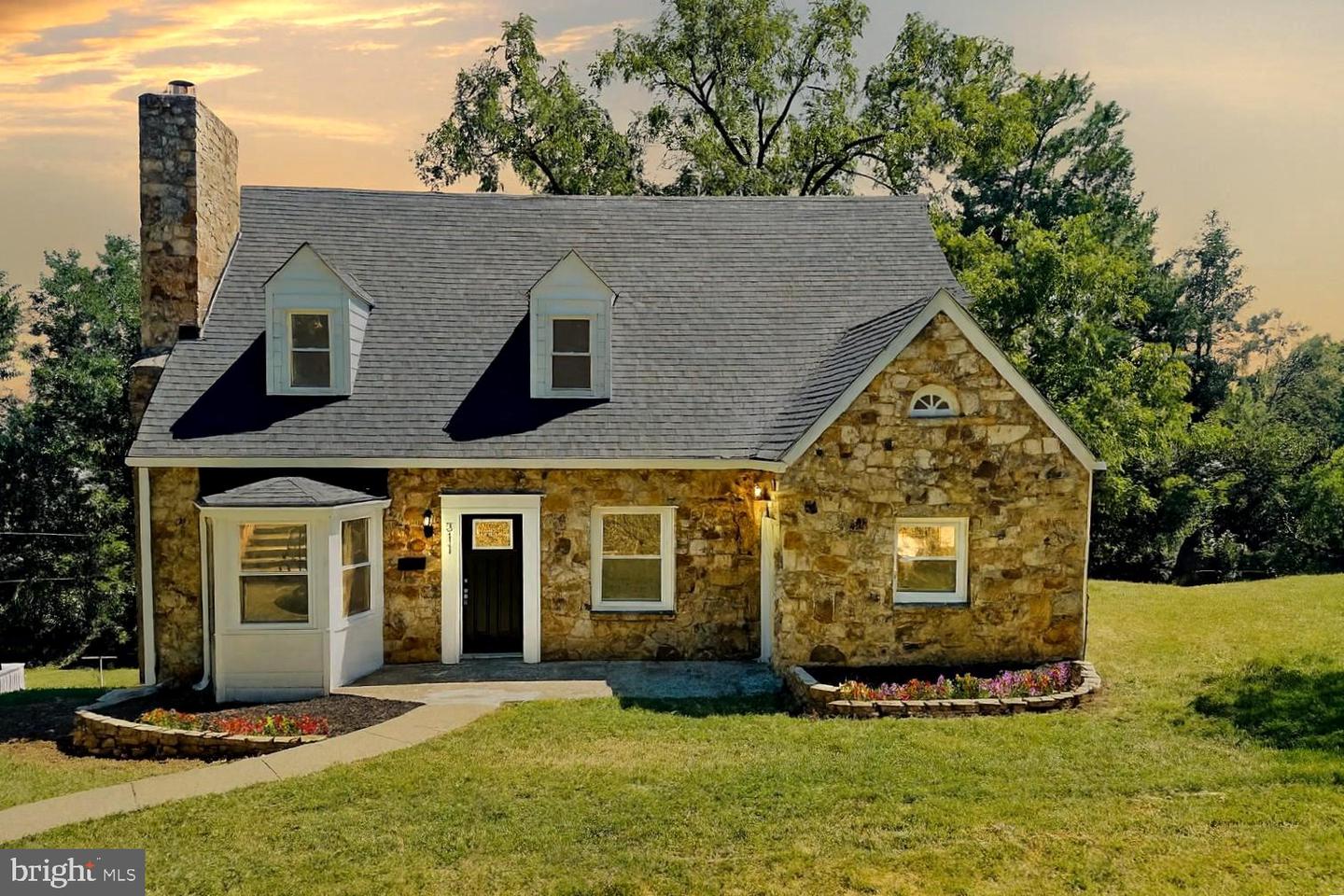 311 Villa Ave Property Photo 1