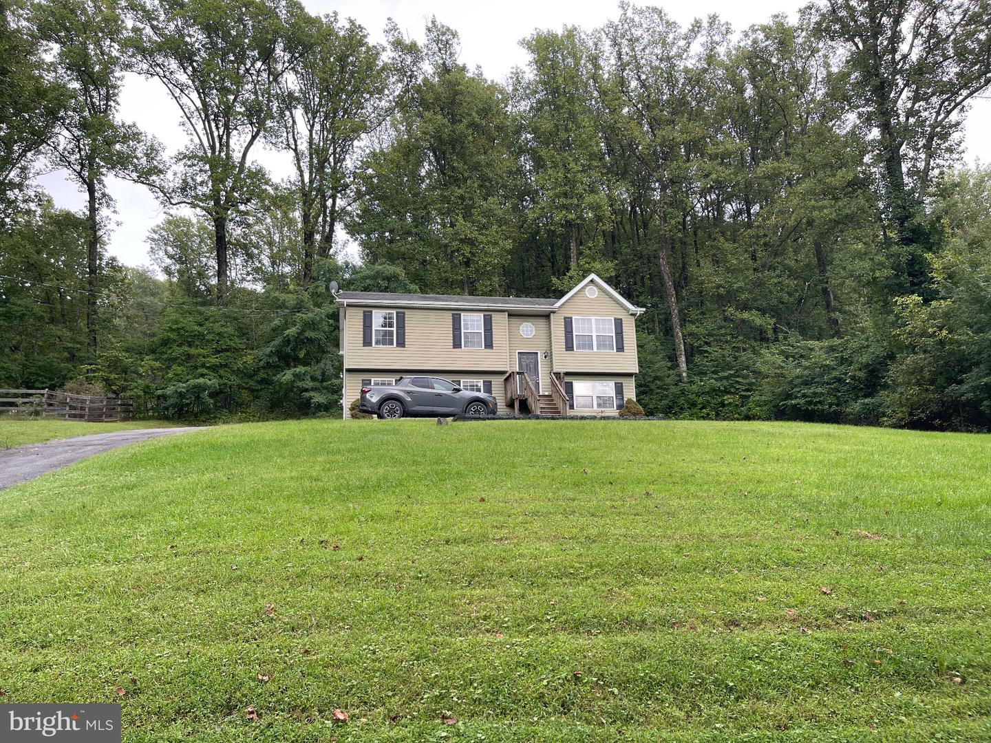 34 Wambach Ct Property Photo 1