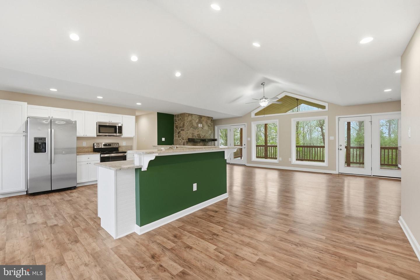 1104 High Top Rd Property Photo 14