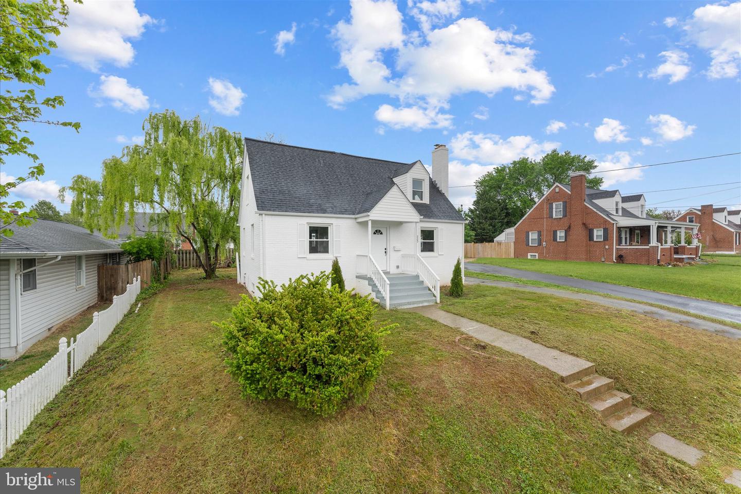 227 Manassas Ave Property Photo 1