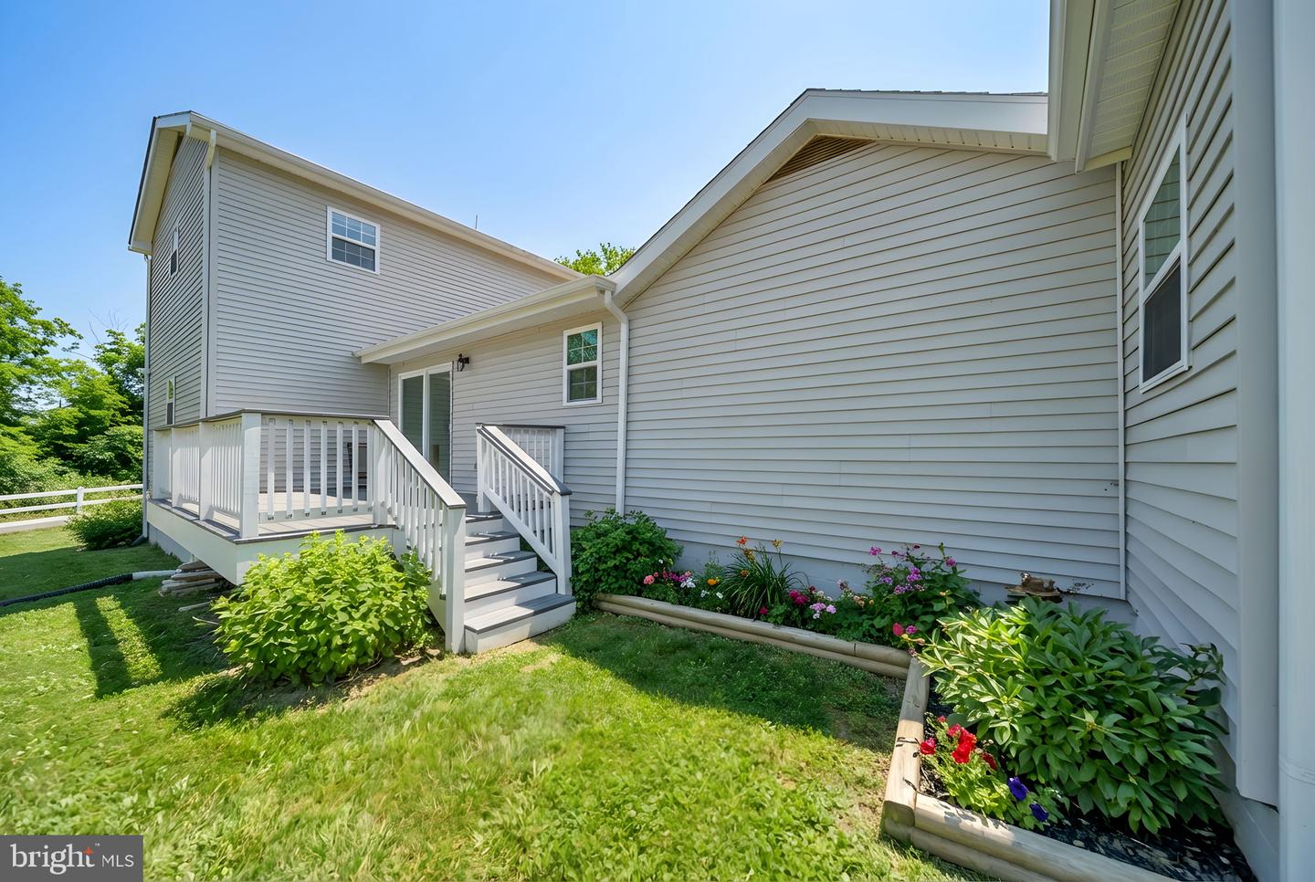 671 Pine Ridge Dr Property Photo 10