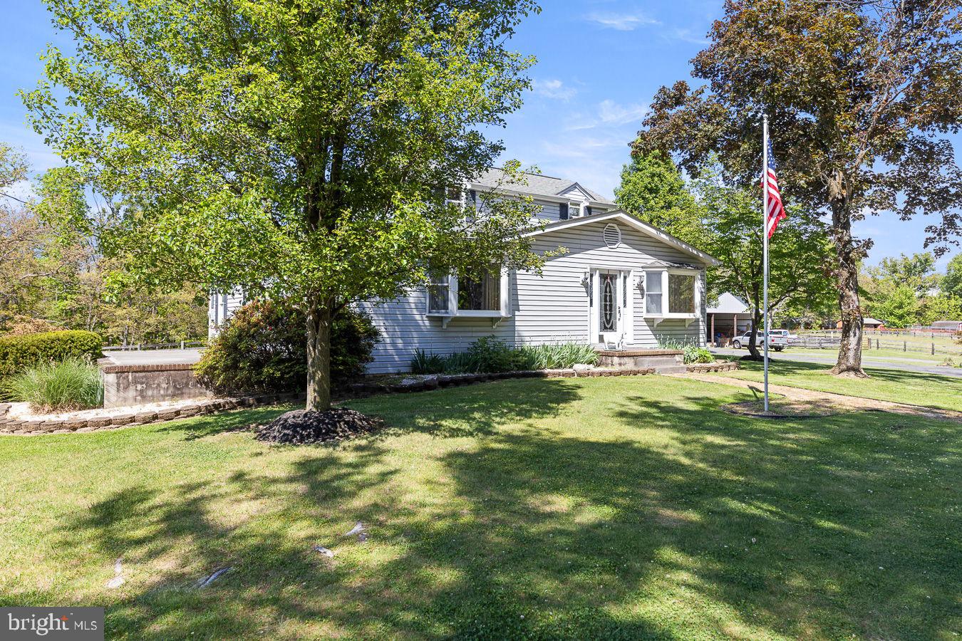 485 Esteppe Rd Property Photo 1