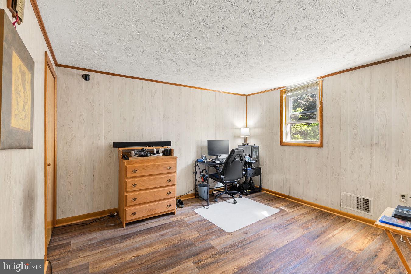 485 Esteppe Rd Property Photo 30