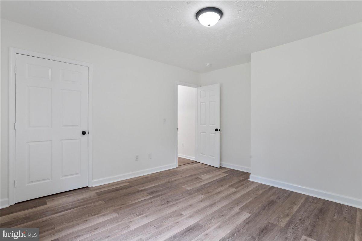 143 Zinn Way Property Photo 8