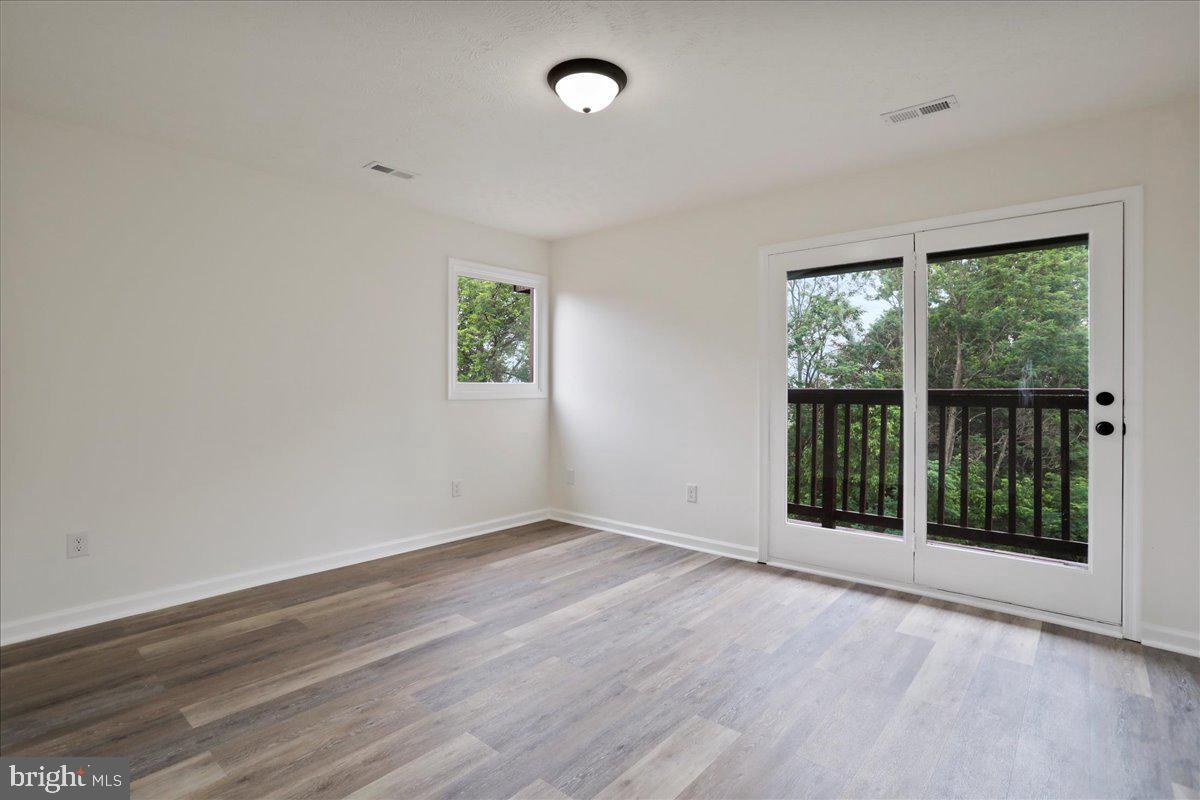143 Zinn Way Property Photo 19