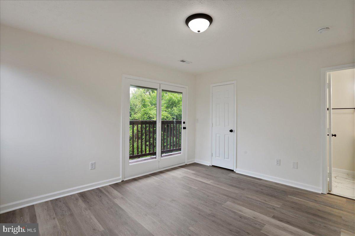 143 Zinn Way Property Photo 21